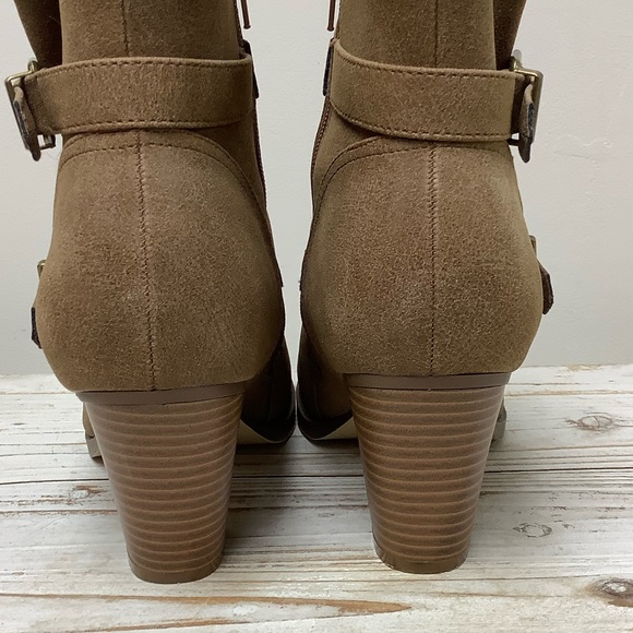 Brown/Tan Boots Size 11 Excellent Condition - Picture 7 of 10